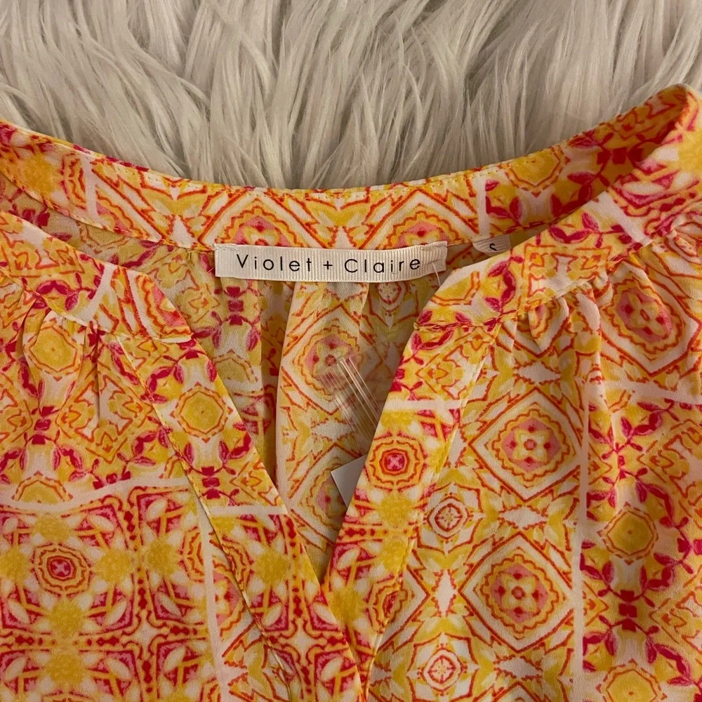 NWT | Violet & Claire | Yellow patterned tank - Picture 4 of 12